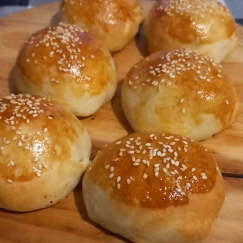 Hambúrguer de Forno Caseiro com Cheddar (Bandeja com 6 unidades)